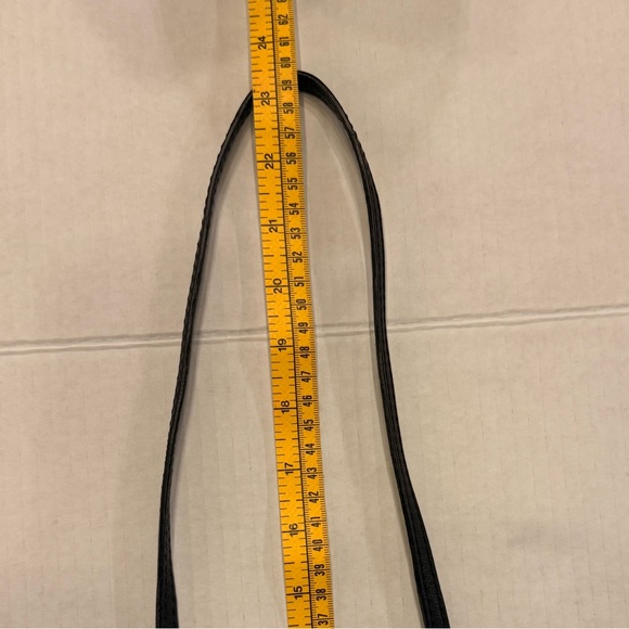 Marc by Marc Jacobs Classic Q Natasha Crossbody w/ Black Pebbled Leather Gold HW - Picture 16 of 16